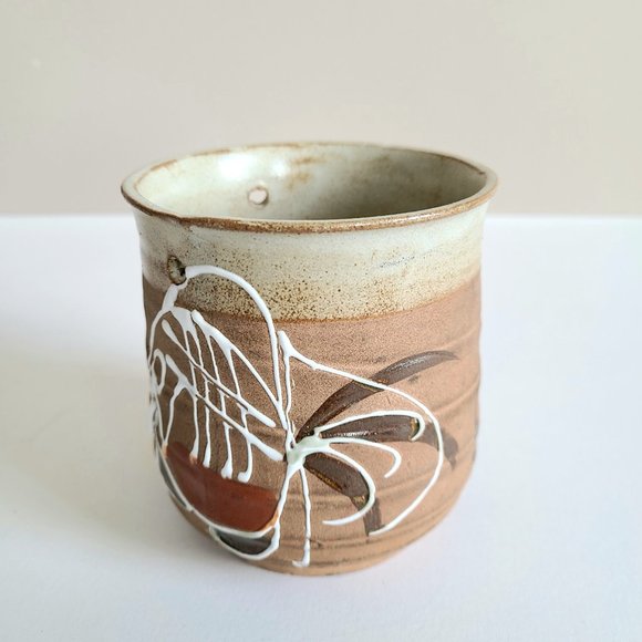 Hanging ceramic planter with hand painted fish motif. Made in Japan. - Picture 2 of 5